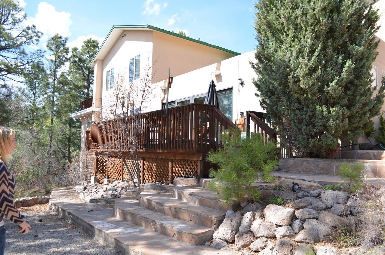 Pueblo Canyon Inn ลอสอลามอส ภายนอก รูปภาพ